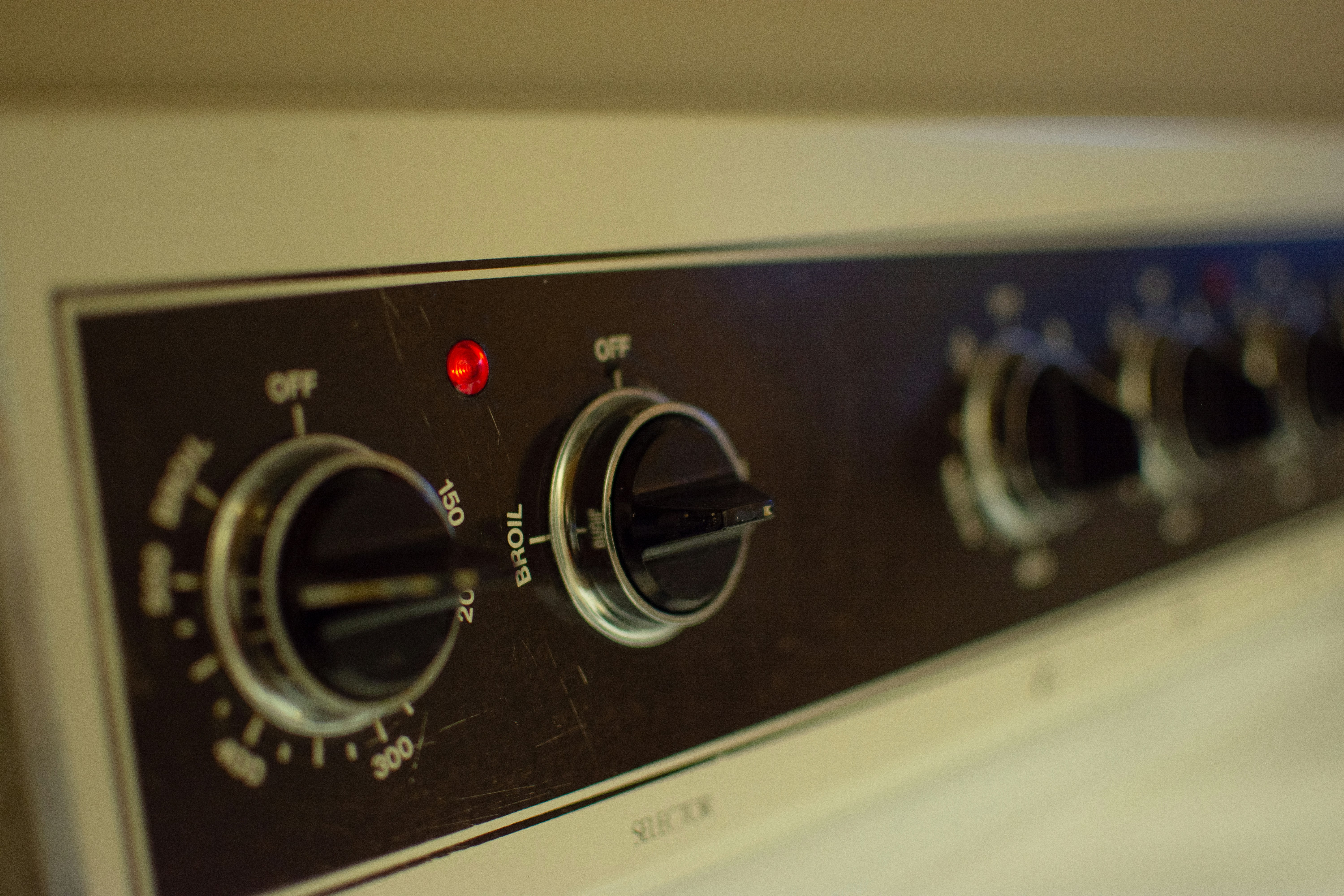 Preheating oven and preparing tray